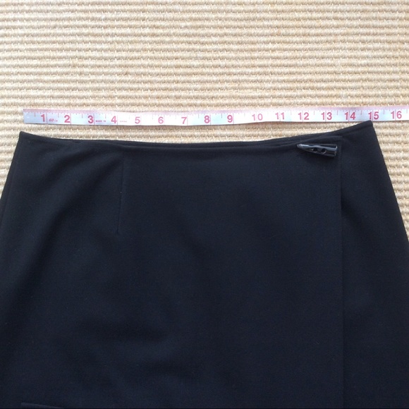 Talbots Black Wrap Skirt - Size 8 - Picture 3 of 12